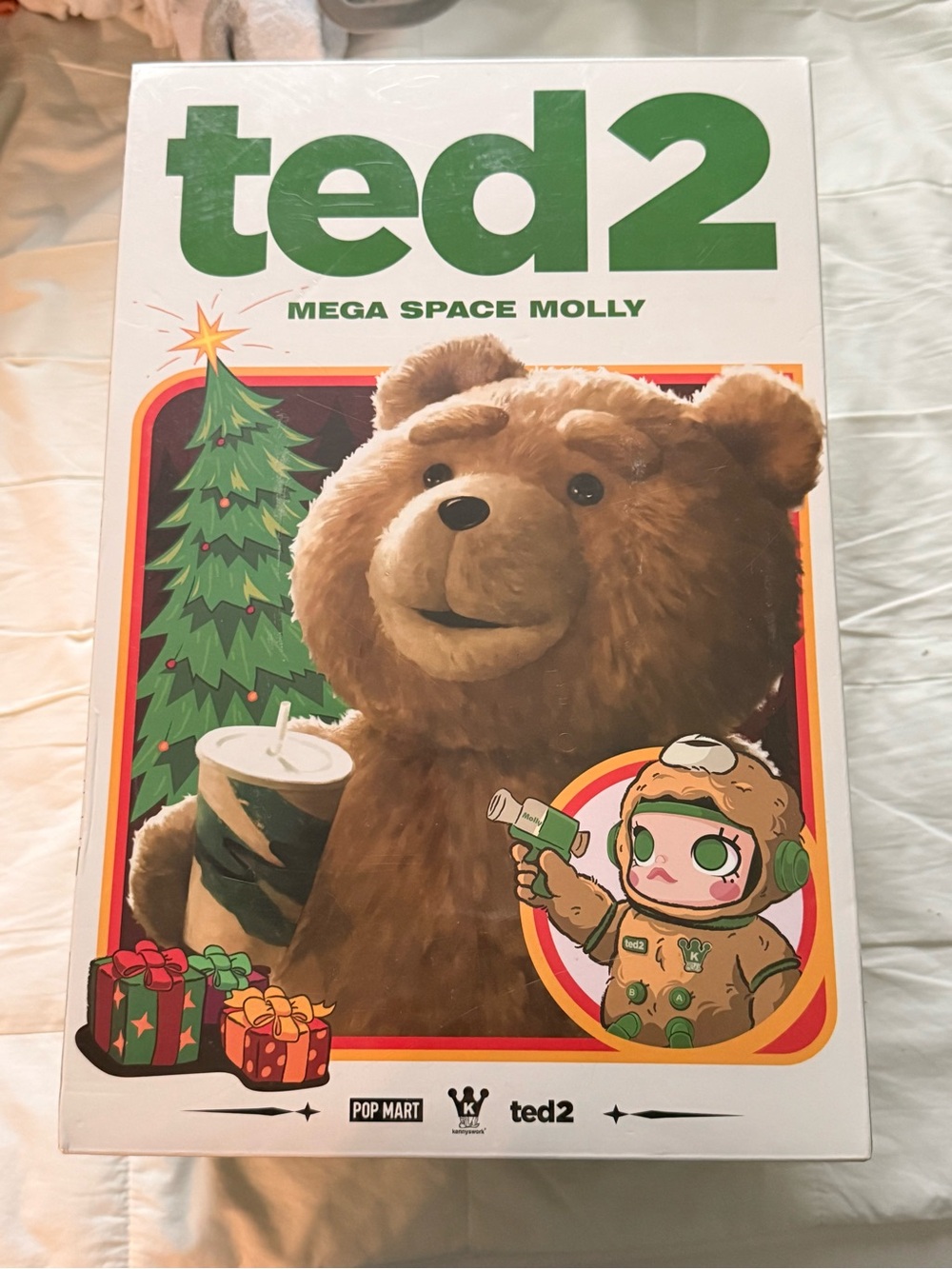 Popmart ted2 Mega Space Molly 400% Art Toy